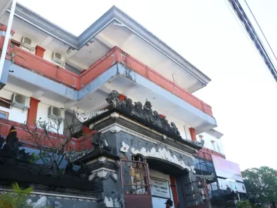 Gedung Barat