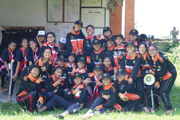 Mengenal Alam Melalui Kegiatan Perkemahan Jumat Sabtu Minggu ( PERJUSAMI )1